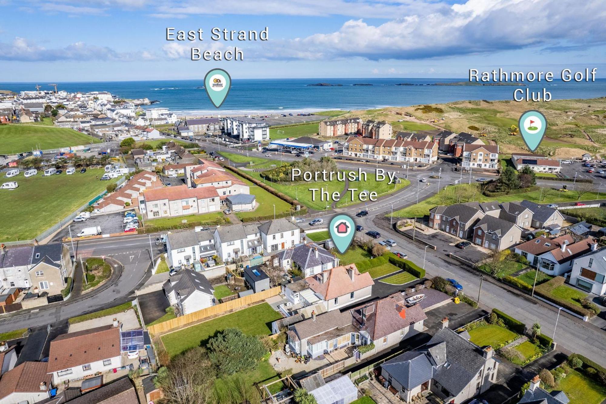 Portrush By The Tee Vila Exterior foto